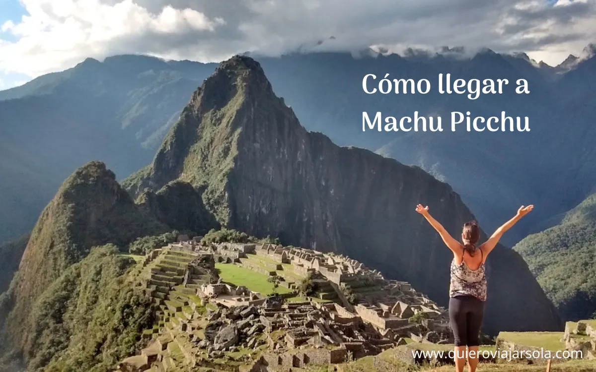 Yo disfrutando de las vistas de Machu Picchu desde una de las terrazas