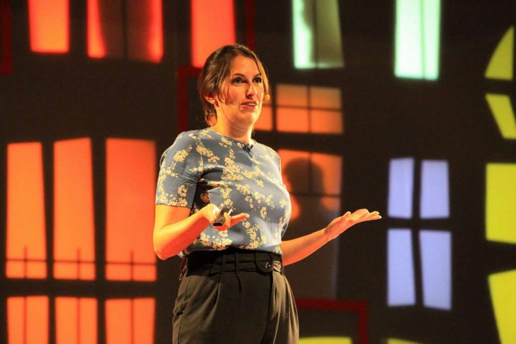 Estela Gómez, blogger de viajes - TEDxMálaga 2019