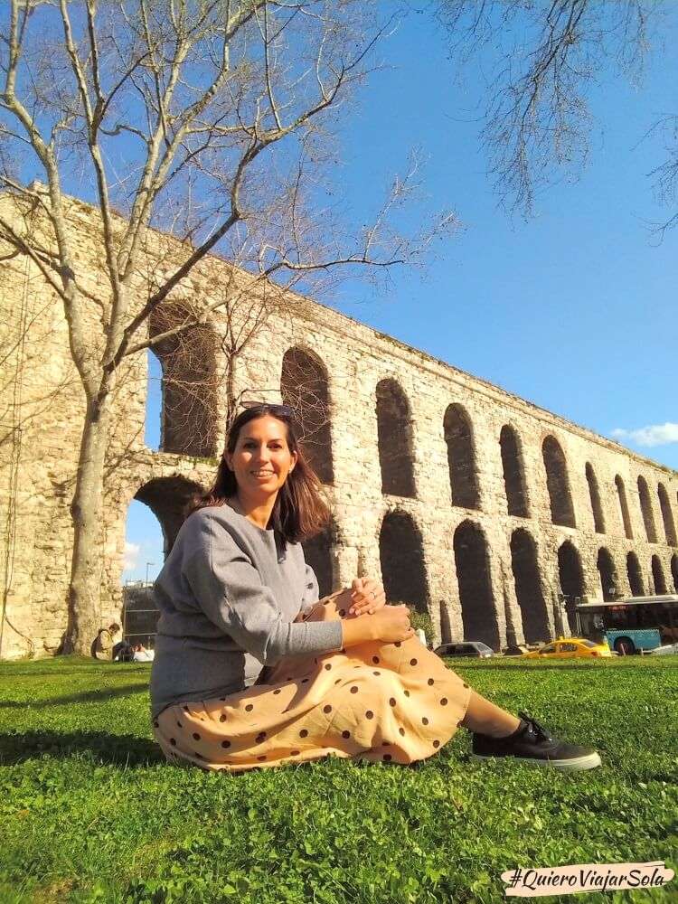 Viajar sola a Estambul, acueducto
