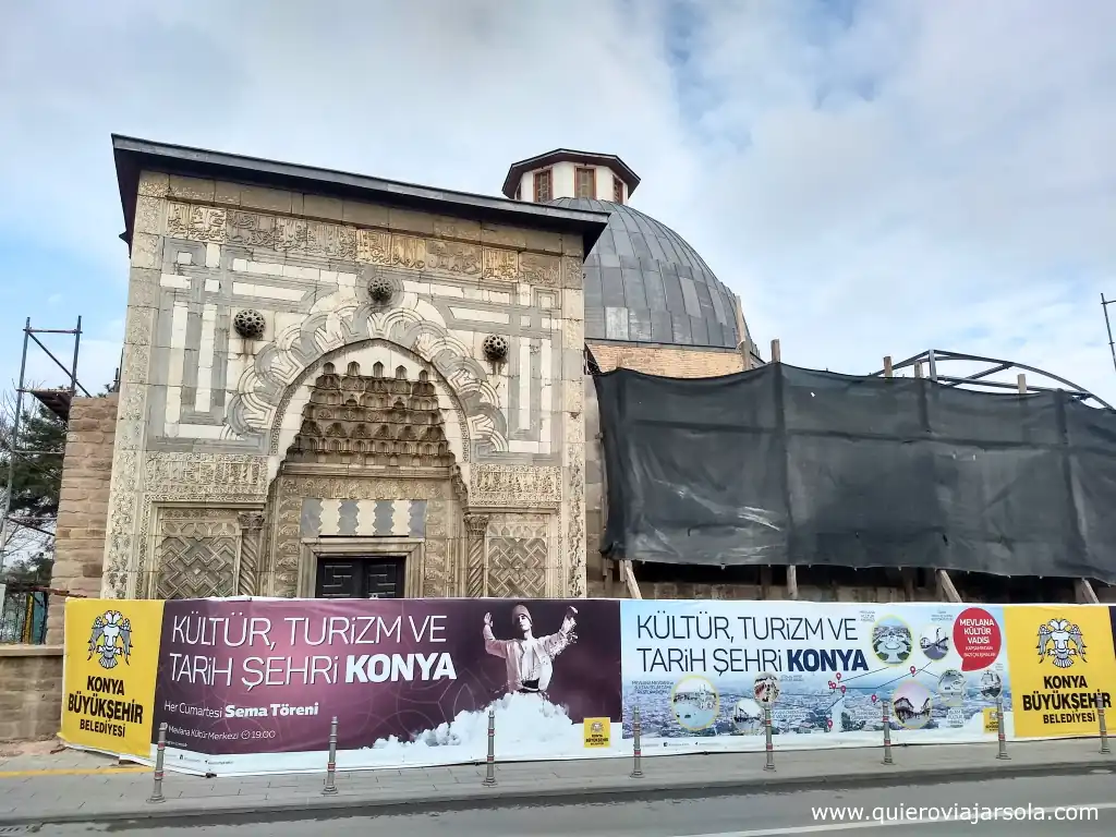 Konya, madrasa
