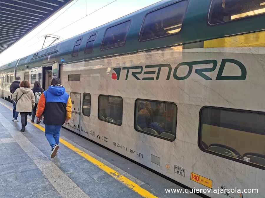 Tren de Trenord en el que viajé de Milán a Como