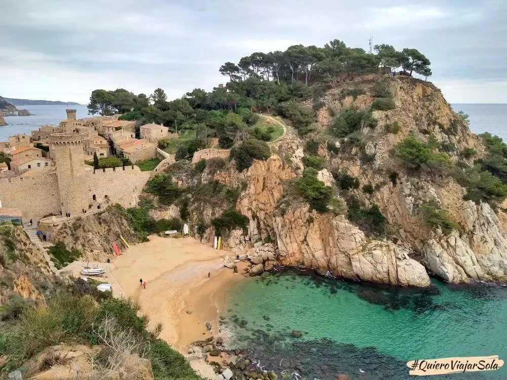 Viajar sola a la Costa Brava, Tossa de Mar