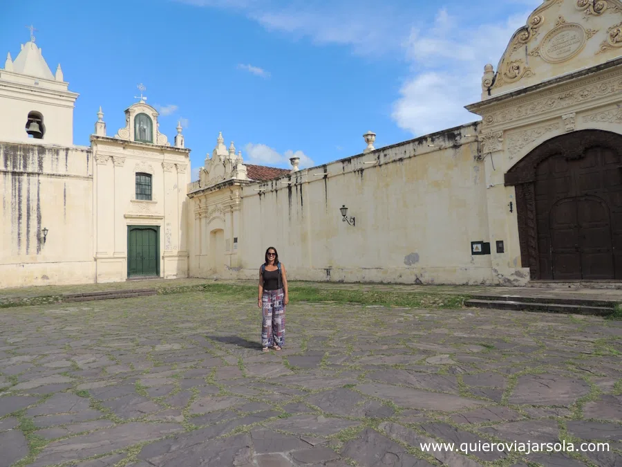 Yo frente al Convento
