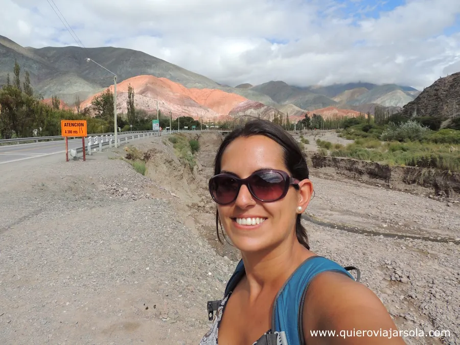 Yo en el mirador a la entrada de Purmamarca