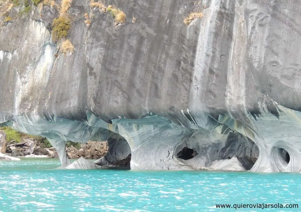 Detalle de las Capillas de Mármol en Puerto Río Tranquilo