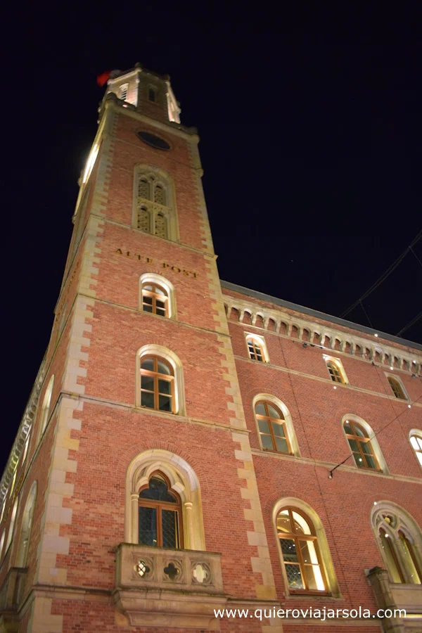 Torre de la antigua oficina de Correos