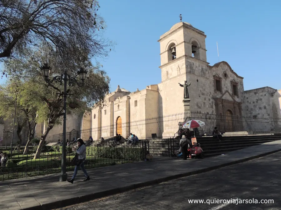 Exterior de la iglesia de San Francisco