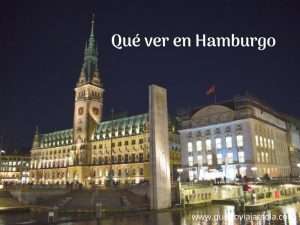 Ayuntamiento de Hamburgo de noche