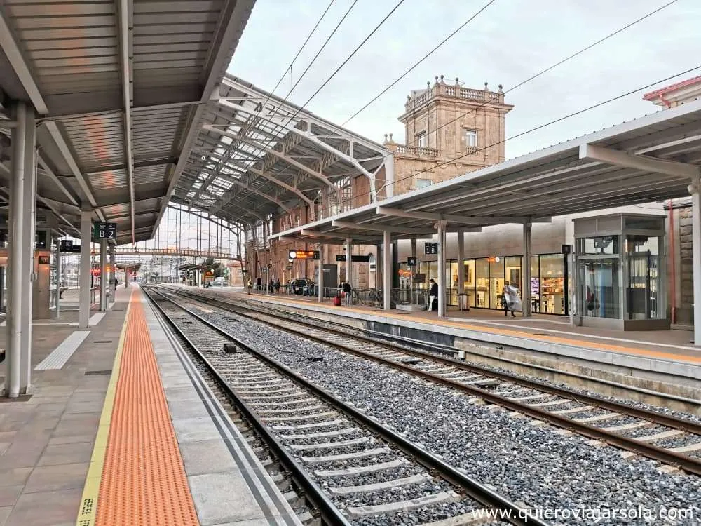 Viajar sola a Santiago de Compostela, estación de tren