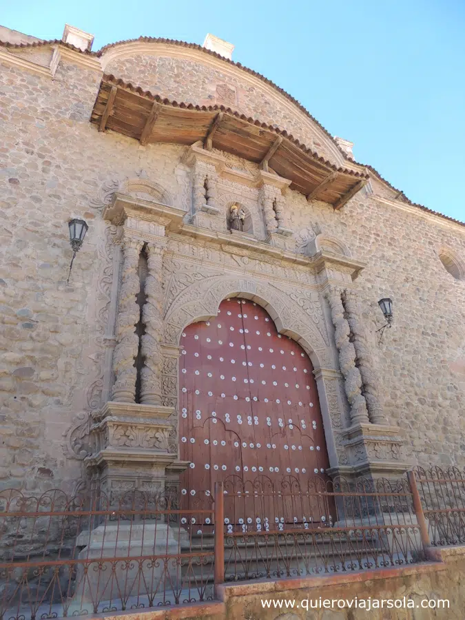 Fachada del templo