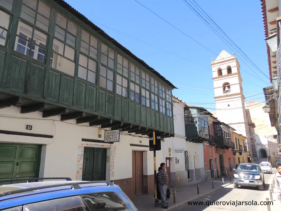 Fachada del hostel