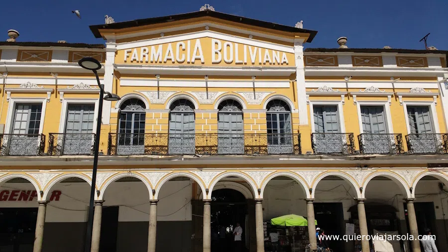 Edificio de la Farmacia Boliviana