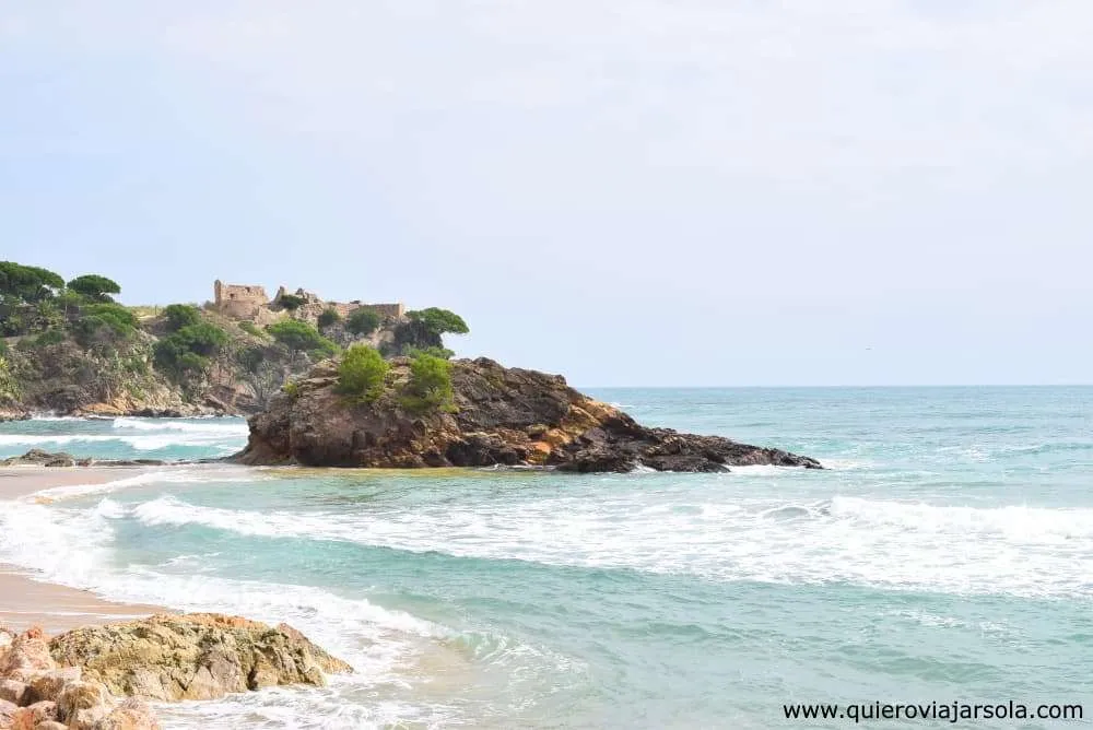Caminos de Ronda de Girona, playa de La Fosca