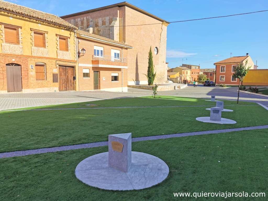 Qué ver en Becerril de Campos, planetas