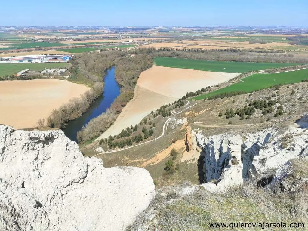 Senda de los Cortados del Pisuerga, cortados de Cabezon desde arriba
