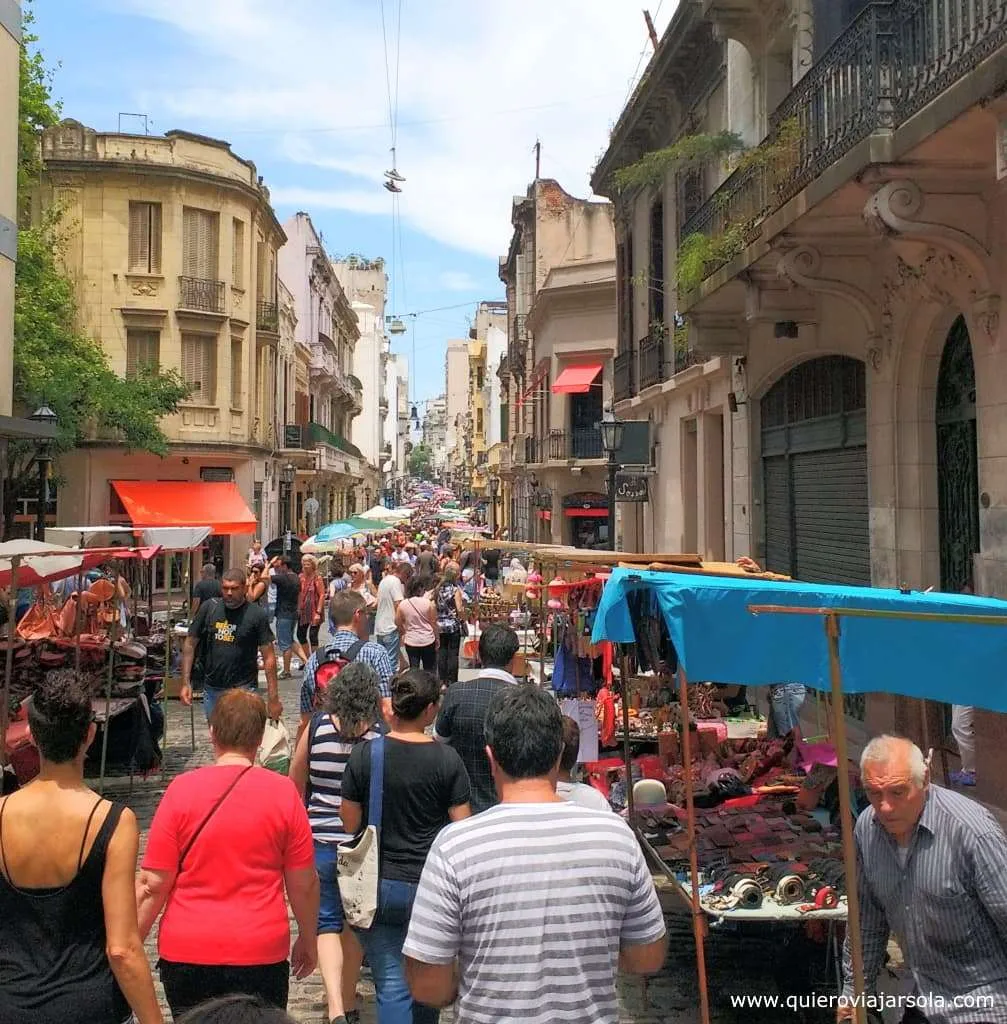 Viajar sola a Buenos Aires, Feria de San Telmo