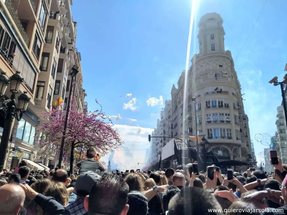 Visitar las Fallas de Valencia, mascleta
