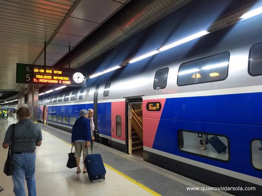 Tren que recorre de Barcelona a Toulouse