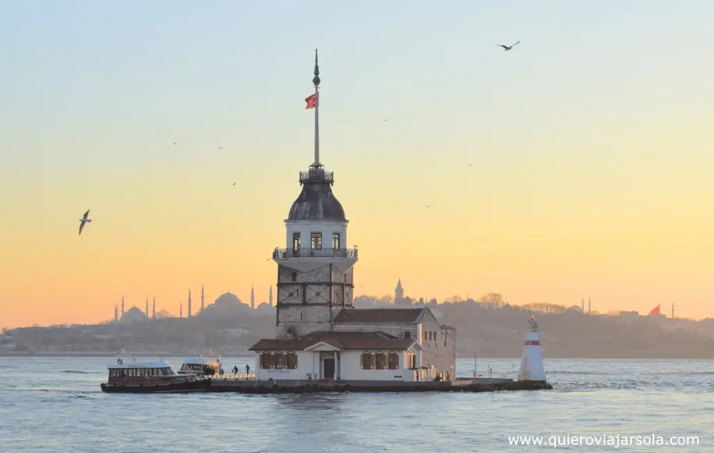 Que ver en Estambul, Torre de la Doncella