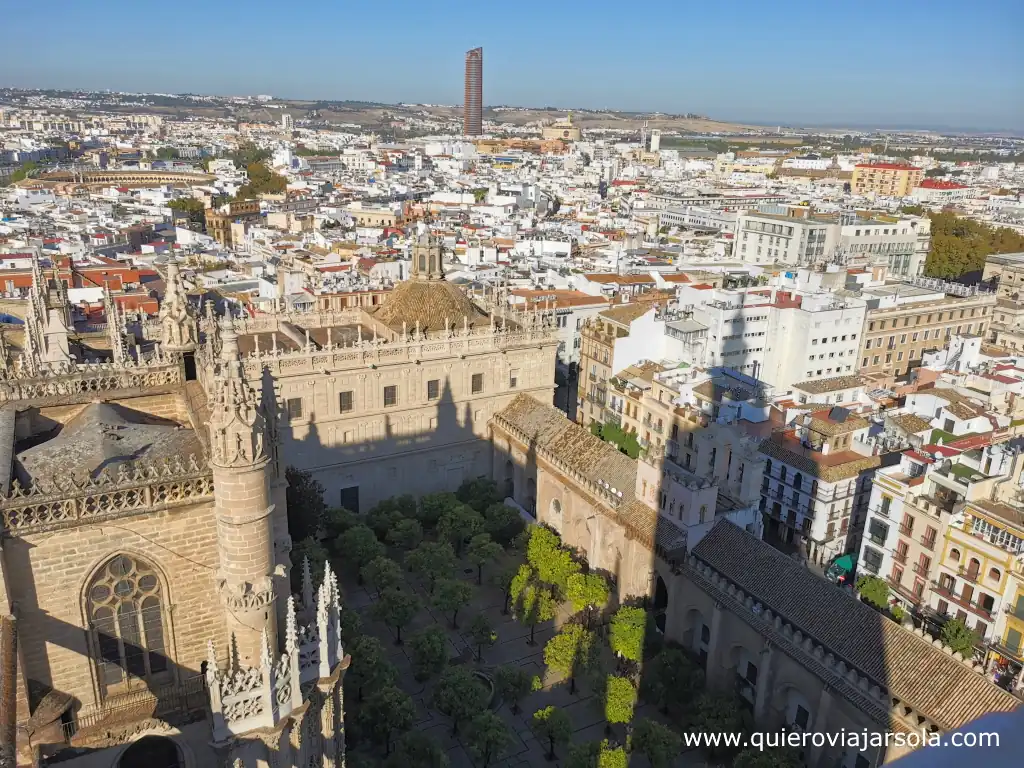 La Giralda y la Catedral de Sevilla, vistas Giralda