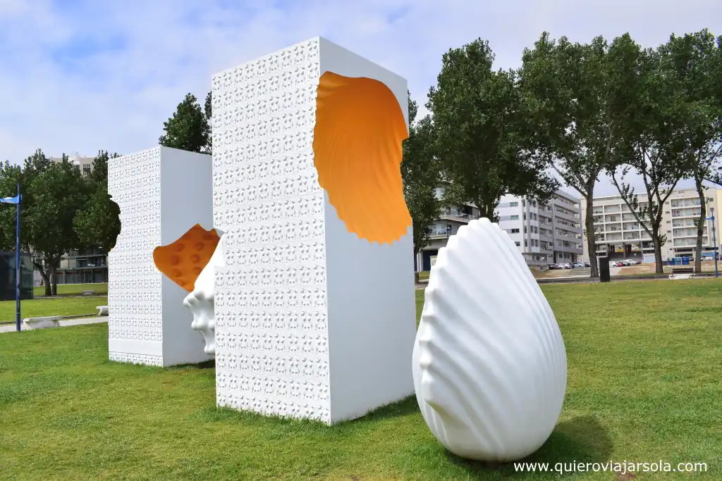 Qué ver en Aveiro, escultura Ovos moles