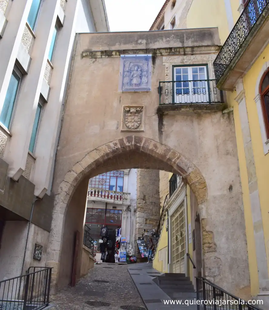Qué ver en Coimbra, Arco de Almedina