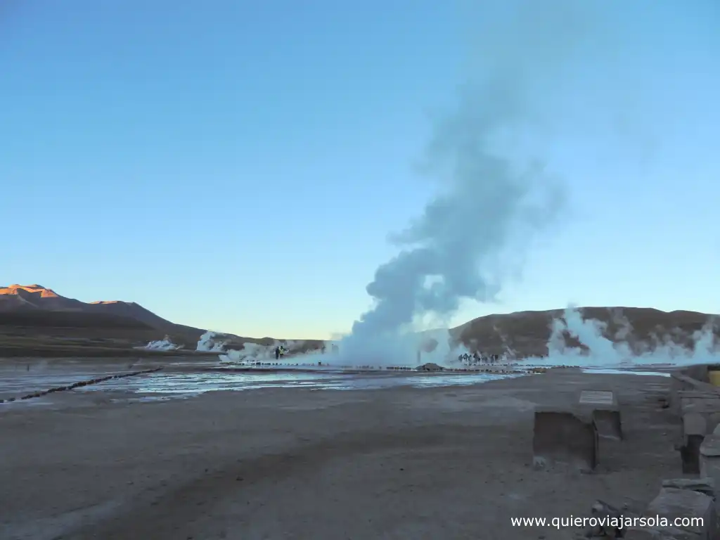 Que hacer en San Pedro de Atacama, geysers del Tatio