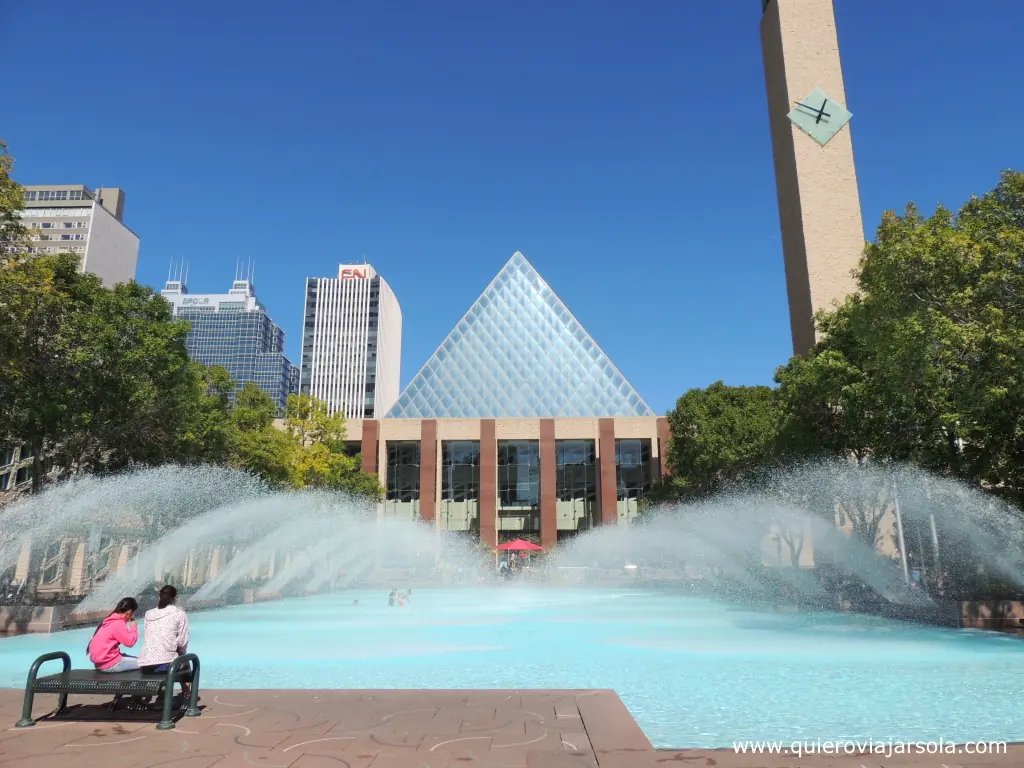 Qué hacer en Edmonton, Churchill Square