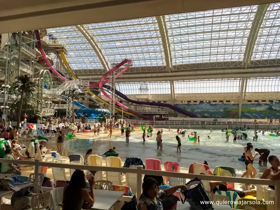 Parque acuático del centro comercial