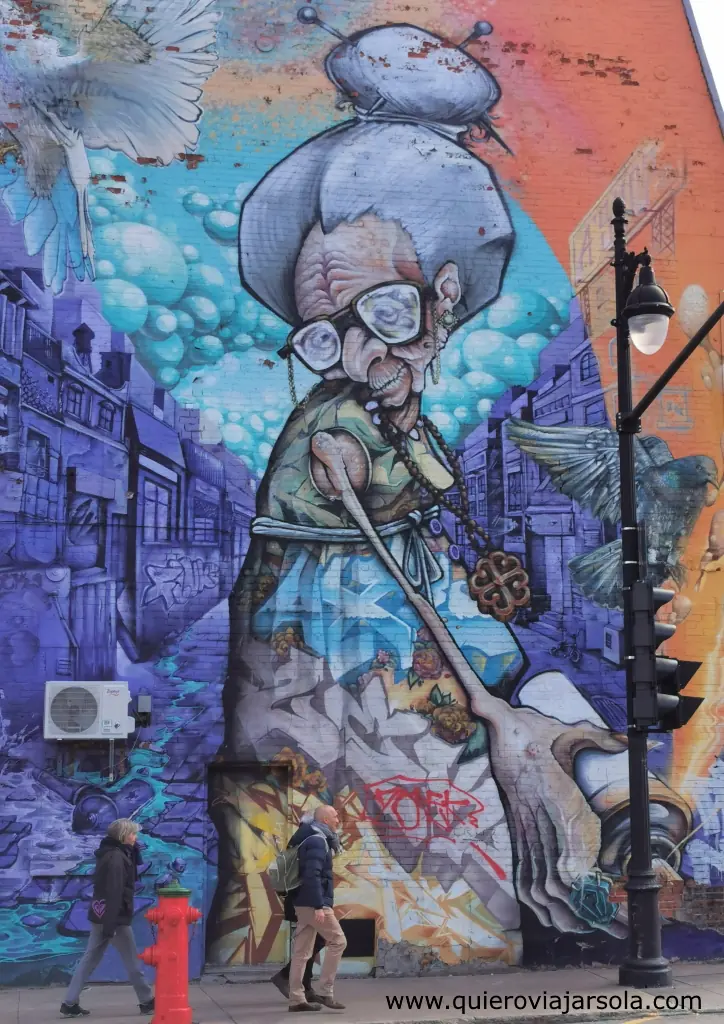 Qué hacer en Montreal, mural abuela grafitera