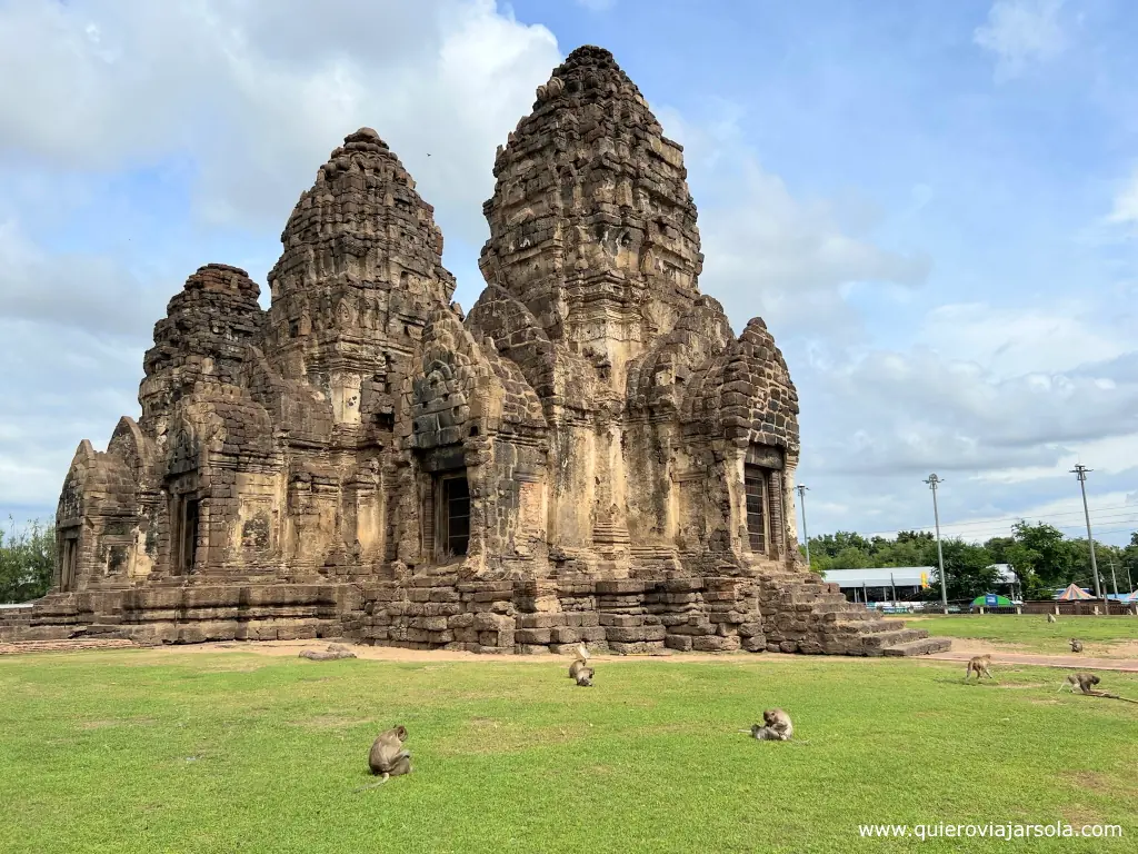 Qué ver en Lopburi, templo de los monos