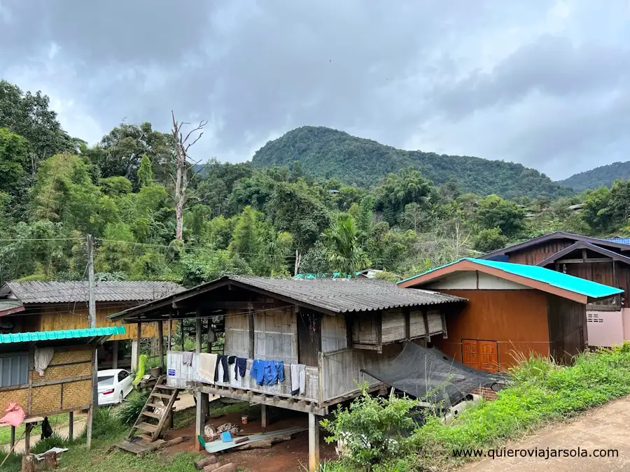 Casas en la aldea karen