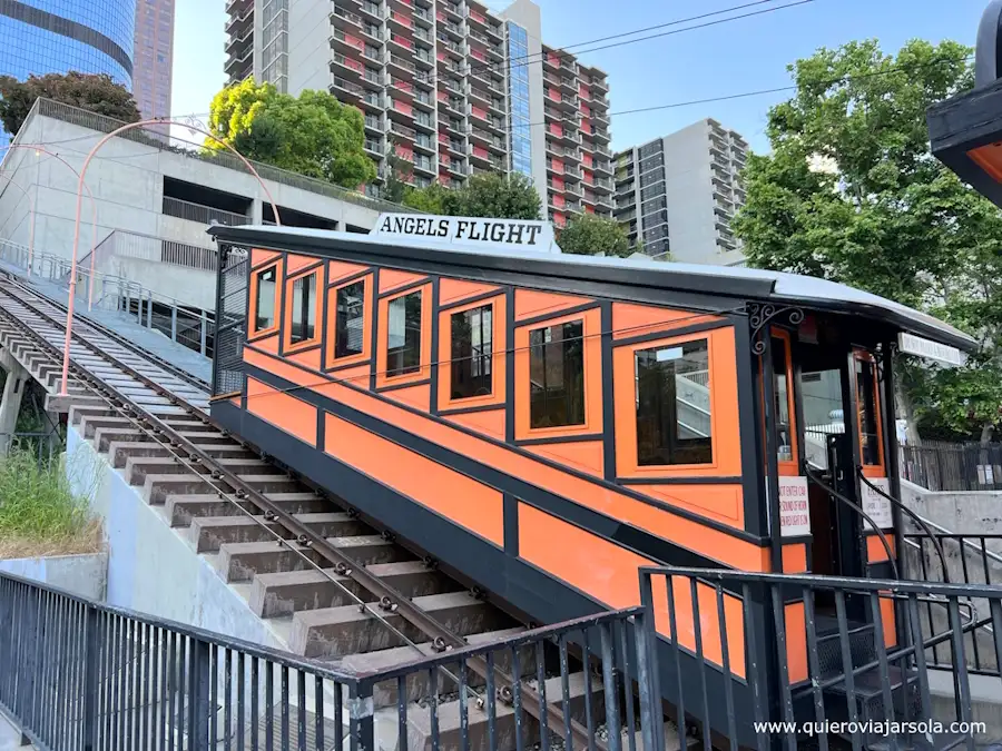 Uno de los vagones del Angels Flight