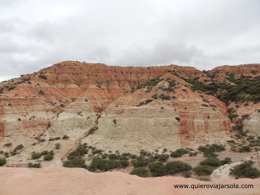 Cerro de colores en Peña Blanca