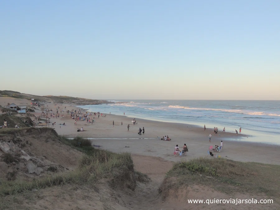 Playa del Rivero al atardecer
