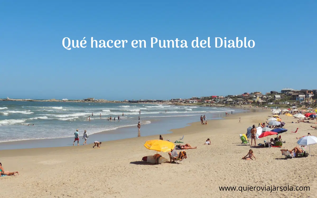 La playa del Rivero una mañana de verano