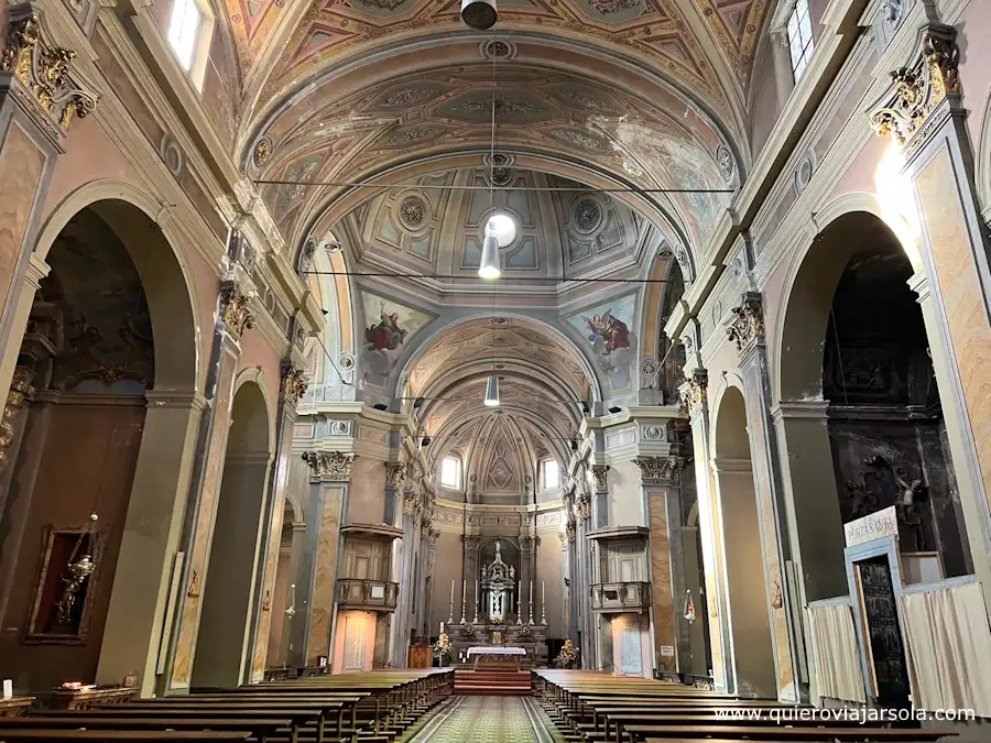Interior de la iglesia