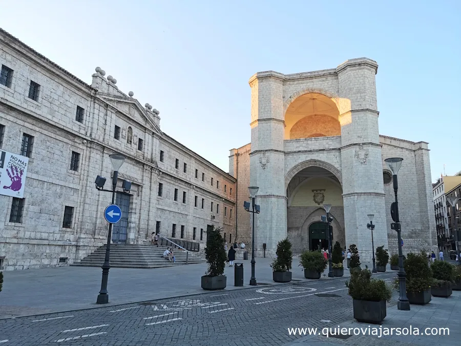 Fachada de San Benito