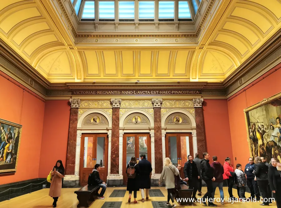 Una sala del museo National Gallery