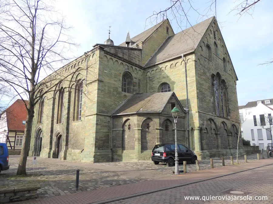 Exterior de la iglesia