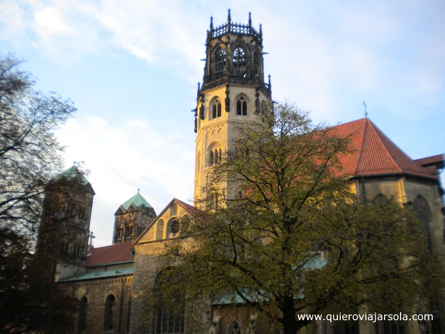 Exterior de la iglesia