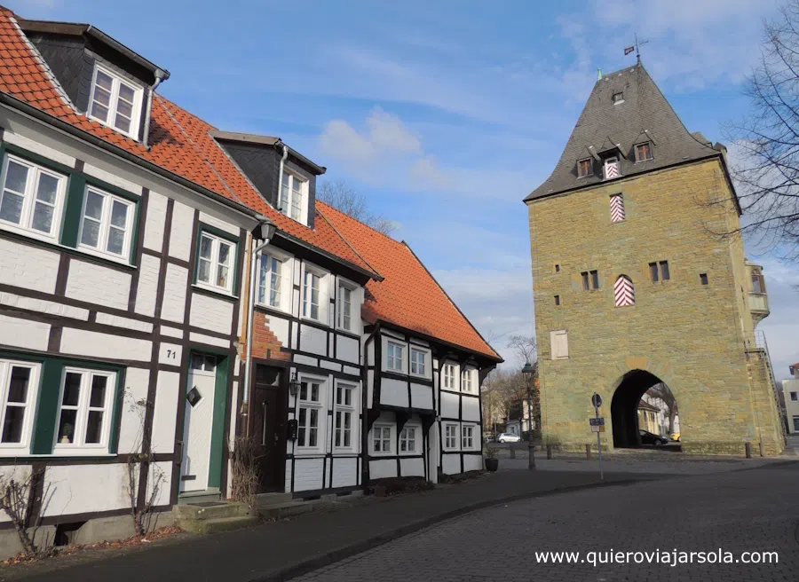 Torre al final de la calle