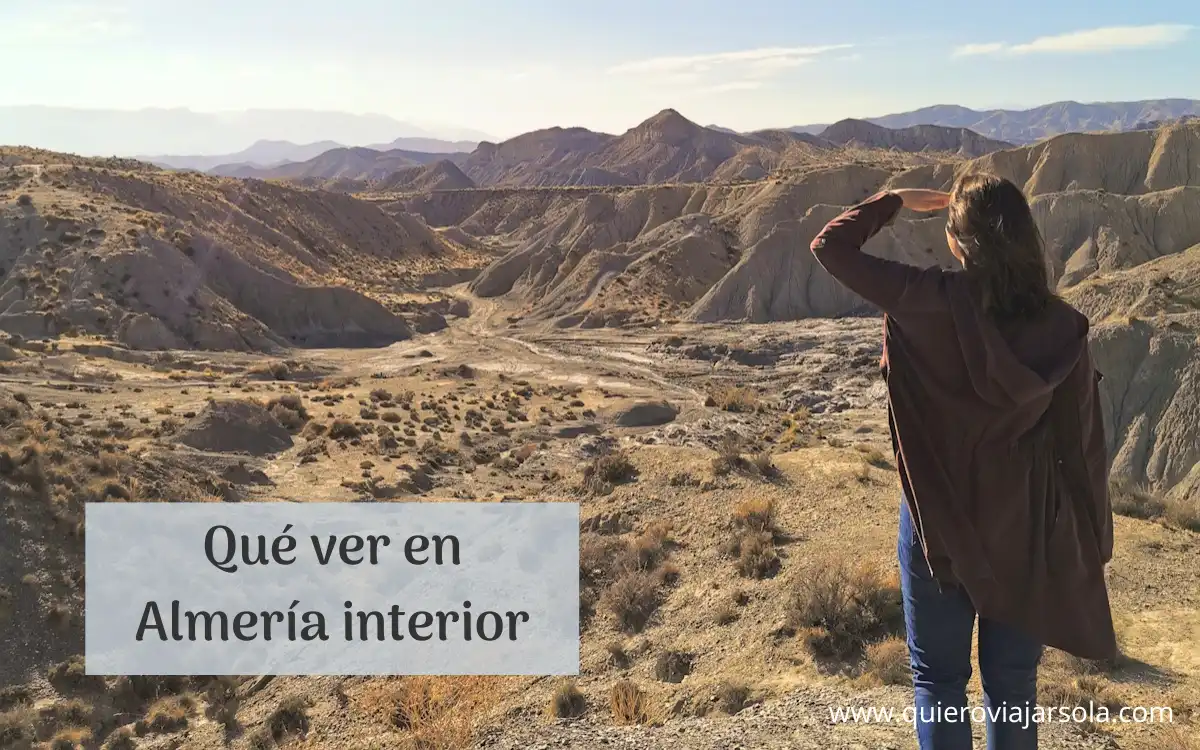 Yo divisando los paisajes del desierto de Tabernas