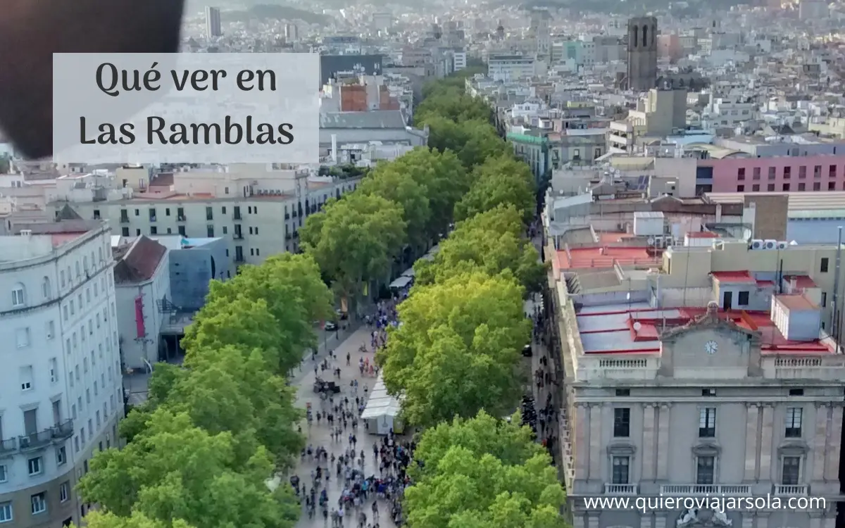 La Rambla de Barcelona vista desde el monumento a Colón