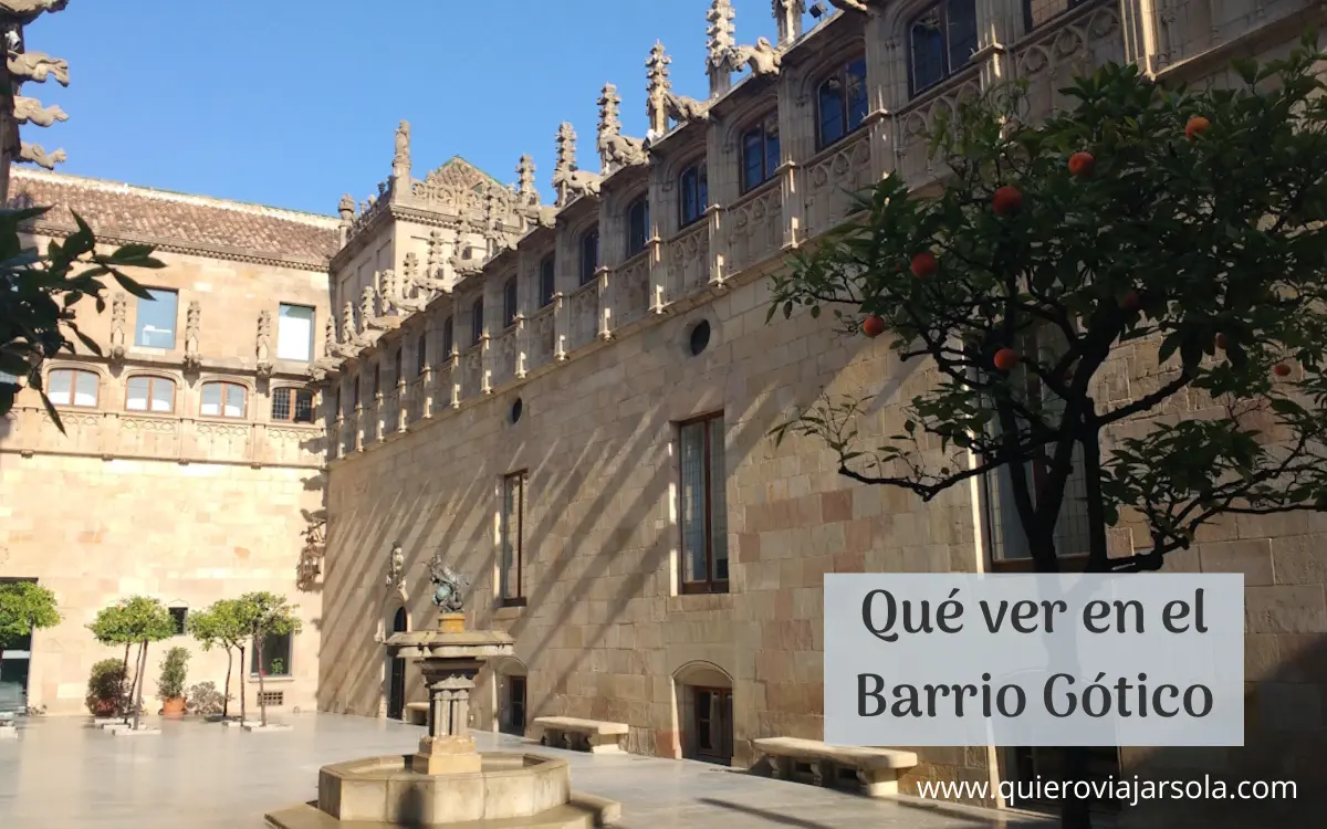 Patio de los Naranjos del Palau de la Generalitat