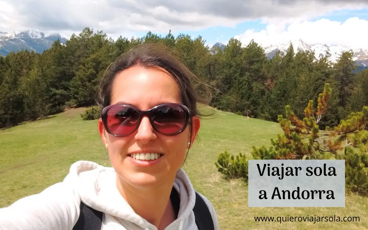 Yo haciendo senderismo en la Font del Mallol