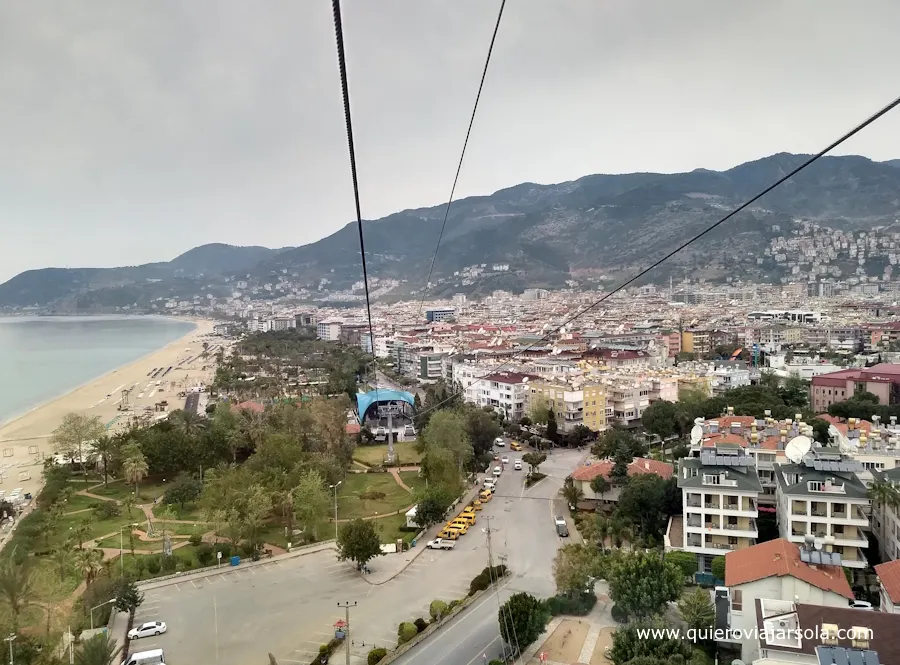 Vista subiendo en el teleférico