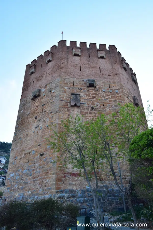 Exterior de la torre