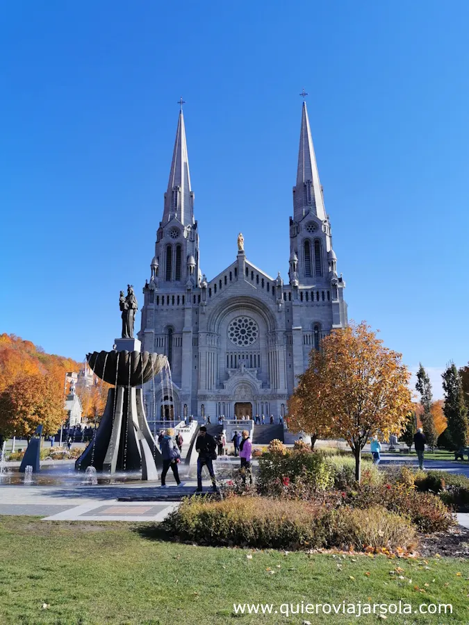 Fachada del Santuario de Santa Ana