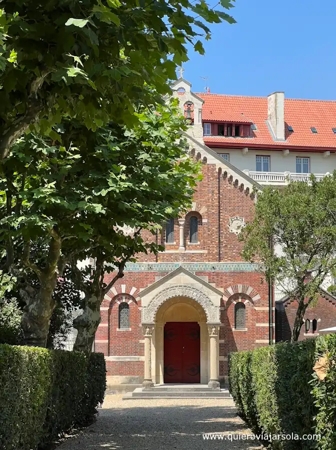 Exterior de la capilla